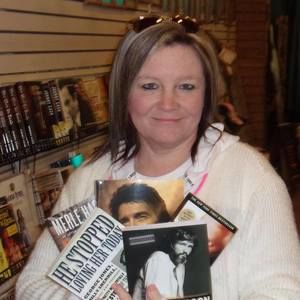 Meet your Posher, Lorri jones